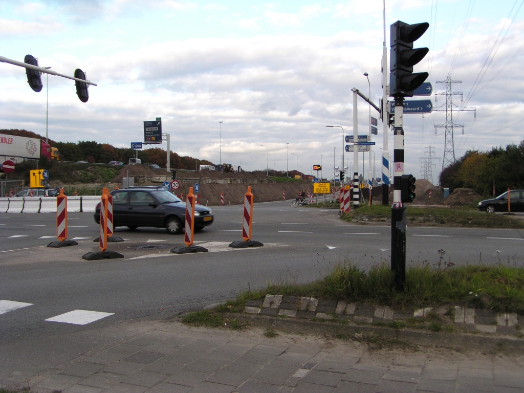 pa190015.jpg - Aansluiting 33 Waalre, toerit richting Venlo/Maastricht, hier gefotografeerd om de beginsituatie vast te leggen voor de weekendafsluiting van deze toerit van vrijdag 19 oktober 20.00 uur tot maandag 22 oktober 5.30.