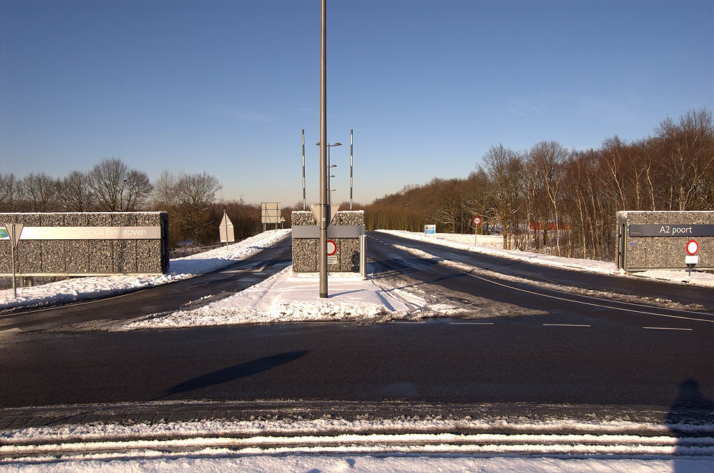 20090106-132236.jpg - high tech campus