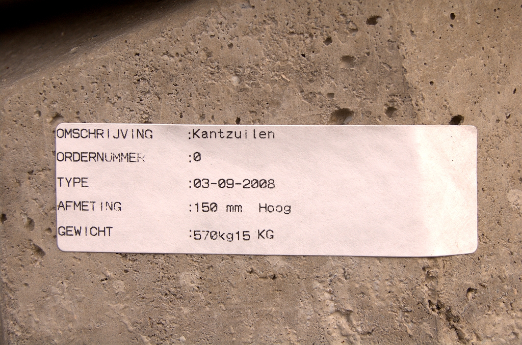 20090124-154628.jpg - "Kantzuilen"? Zoeken met Google levert slechts oud-Hollandse teksten op.