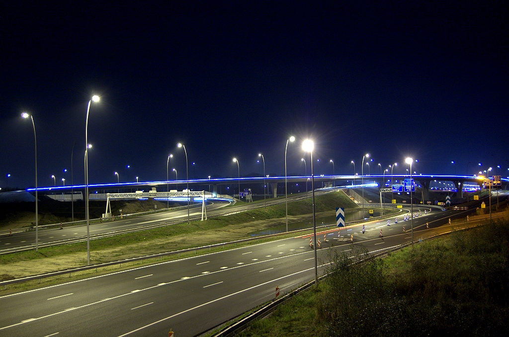 20091112-231828.bmp - Welkom in de lichtstad vanuit de richting Antwerpen.