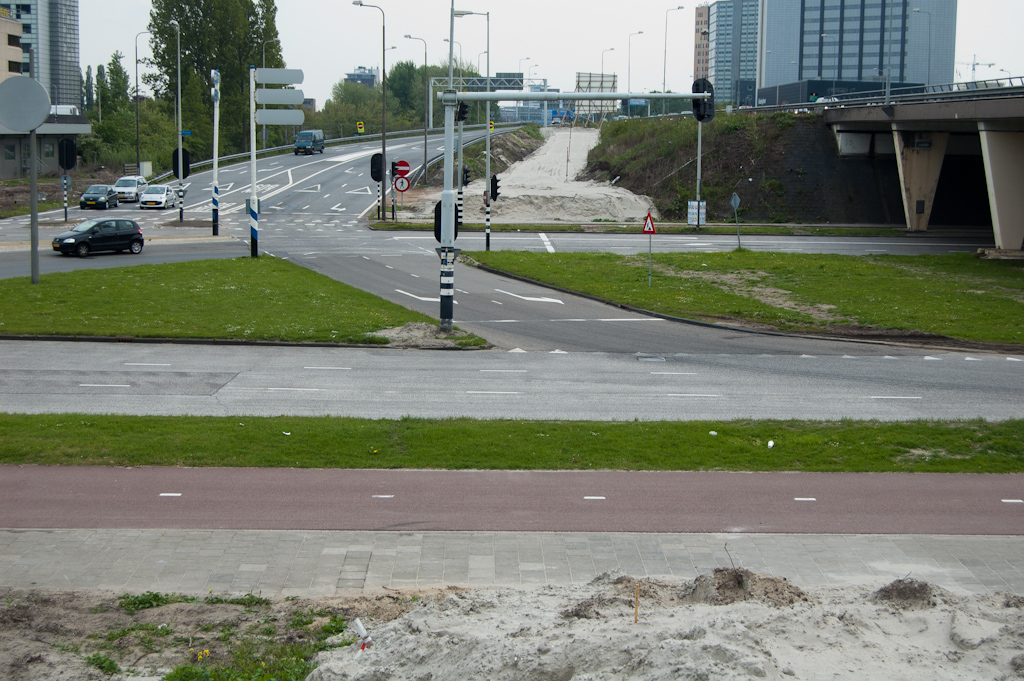 20100515-161842.jpg - A10 aansluiting S102 zuidoostzijde